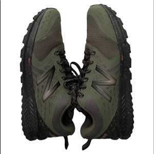 Mens New Balance fuel core NITREL trail running shoes.